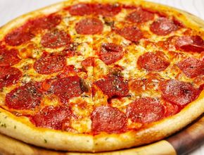 Gothenburg's Pizzeria - Awards - Picture Thumbnail 4