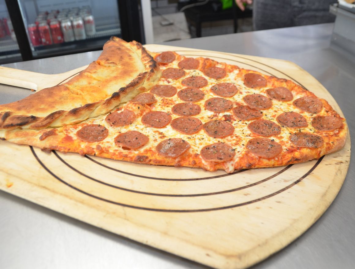 BIG BROTHERS GOURMET PIZZA Food delivery Toronto Order online