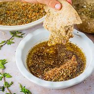 Oive oil & Zaatar & bread