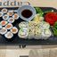 256. 6 Lachs Maki, 6 Thunfisch Maki, 8 California: Sesam Rolls