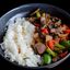 Reis mit Rindfleisch und Gemüse