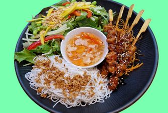 Men von Treviet-Bambus Restaurant