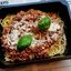 Makaron  Spaghetti w Sosie Bolognese z Parmezanem i Świeżą Bazylią